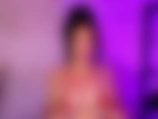 Cupcake-Izzy's Live Sex Cam Show