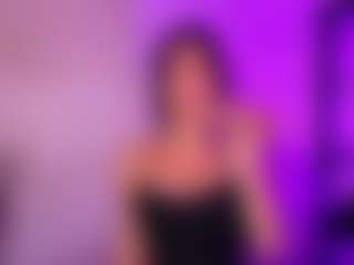 Cupcake-Izzy's Live Sex Cam Show