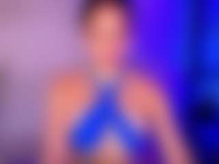 Cupcake-Izzy's Live Sex Cam Show