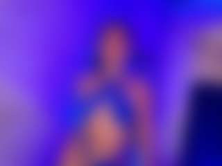 Cupcake-Izzy's Live Sex Cam Show