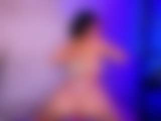 Cupcake-Izzy's Live Sex Cam Show