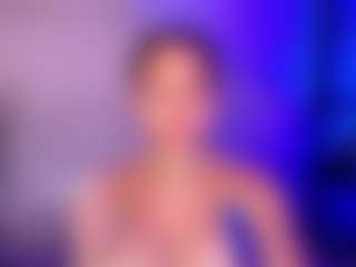 Cupcake-Izzy's Live Sex Cam Show