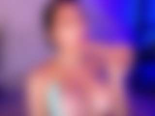 Cupcake-Izzy's Live Sex Cam Show