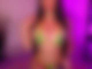 Cupcake-Izzy's Live Sex Cam Show