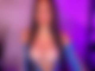 Cupcake-Izzy's Live Sex Cam Show