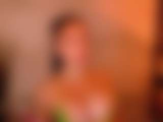 Cupcake-Izzy's Live Sex Cam Show