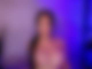 Cupcake-Izzy's Live Sex Cam Show