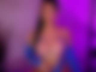 Cupcake-Izzy's Live Sex Cam Show