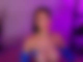 Cupcake-Izzy's Live Sex Cam Show