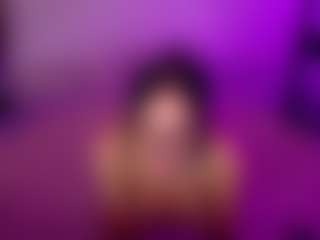 Cupcake-Izzy's Live Sex Cam Show