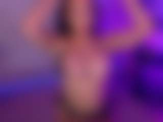 Cupcake-Izzy's Live Sex Cam Show