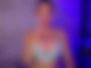 Cupcake-Izzy's Live Sex Cam Show