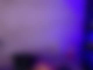 Cupcake-Izzy's Live Sex Cam Show