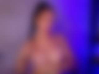 Cupcake-Izzy's Live Sex Cam Show