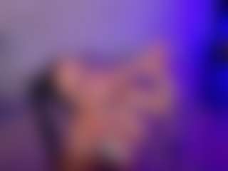 Cupcake-Izzy's Live Sex Cam Show