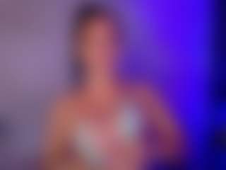 Cupcake-Izzy's Live Sex Cam Show