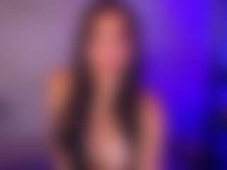 Cupcake-Izzy's Live Sex Cam Show