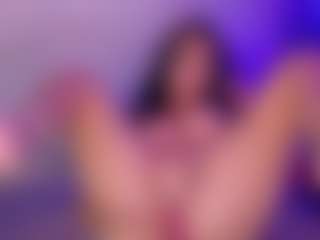 Cupcake-Izzy's Live Sex Cam Show