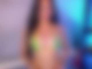 Cupcake-Izzy's Live Sex Cam Show