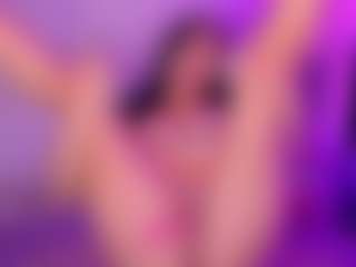 Cupcake-Izzy's Live Sex Cam Show