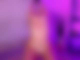 Cupcake-Izzy's Live Sex Cam Show
