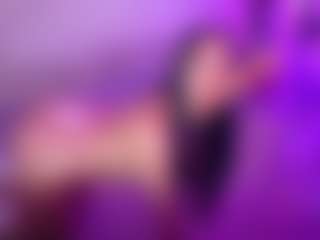 Cupcake-Izzy's Live Sex Cam Show