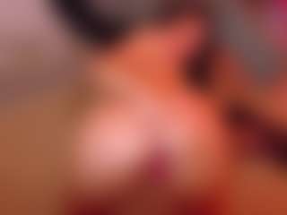 Live cam show with Cupcake-Izzy - Handjob on Streamer API