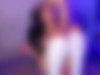 Live cam show with Cupcake-Izzy - Asshole on Cam Slut