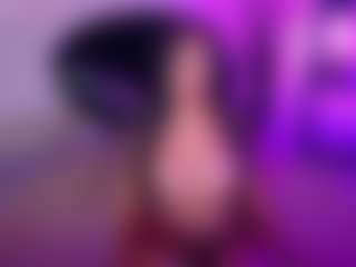 Cupcake-Izzy's Live Sex Cam Show