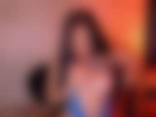 Cupcake-Izzy's Live Sex Cam Show
