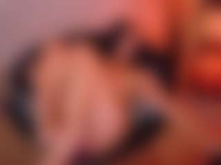Cupcake-Izzy's Live Sex Cam Show