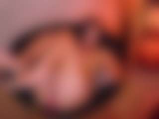 Cupcake-Izzy's Live Sex Cam Show
