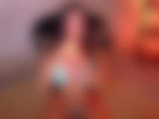 Cupcake-Izzy's Live Sex Cam Show