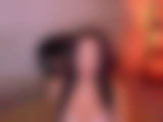 Cupcake-Izzy's Live Sex Cam Show