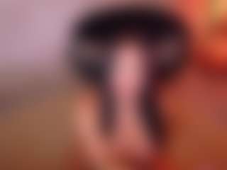 Cupcake-Izzy's Live Sex Cam Show
