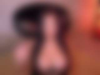 Cupcake-Izzy's Live Sex Cam Show
