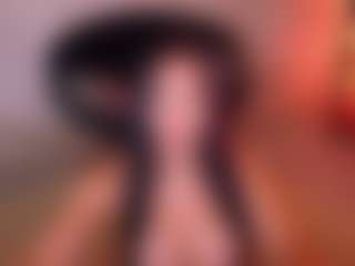 Cupcake-Izzy's Live Sex Cam Show