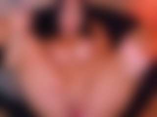 Cupcake-Izzy's Live Sex Cam Show
