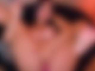 Cupcake-Izzy's Live Sex Cam Show