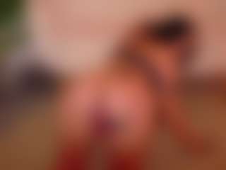 Cupcake-Izzy's Live Sex Cam Show