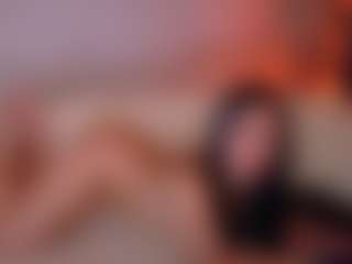 Cupcake-Izzy's Live Sex Cam Show