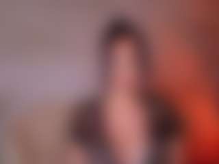 Live cam show with Cupcake-Izzy - Cowgirl on xDating