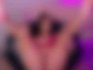 Cupcake-Izzy's Live Sex Cam Show