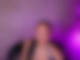 Live cam show with Cupcake-Izzy - Tattoos on madthumbs
