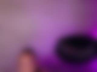 Cupcake-Izzy's Live Sex Cam Show