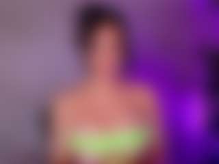 Cupcake-Izzy's Live Sex Cam Show