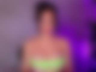 Cupcake-Izzy's Live Sex Cam Show