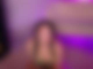 Cupcake-Izzy's Live Sex Cam Show