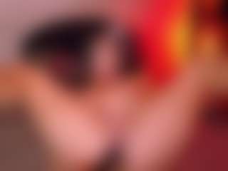 Cupcake-Izzy's Live Sex Cam Show