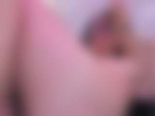 Elaine's Live Sex Cam Show